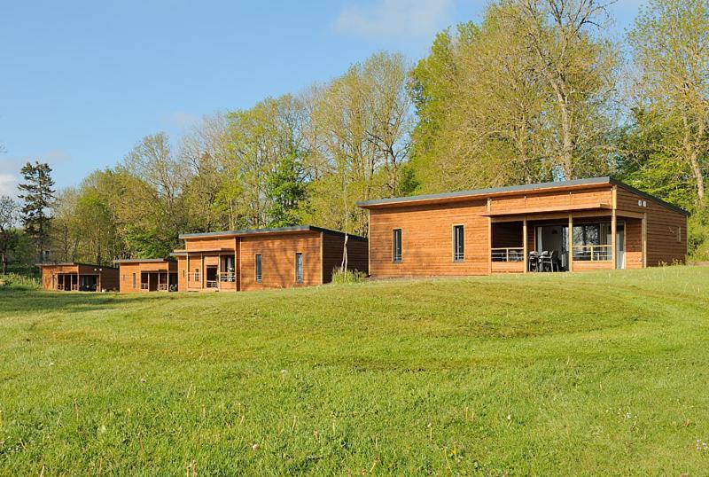 Hotel Domaine De Barres Langogne Exterior foto